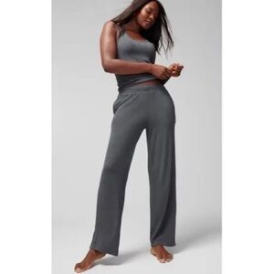 NWT Soma Casual Stretch Pants